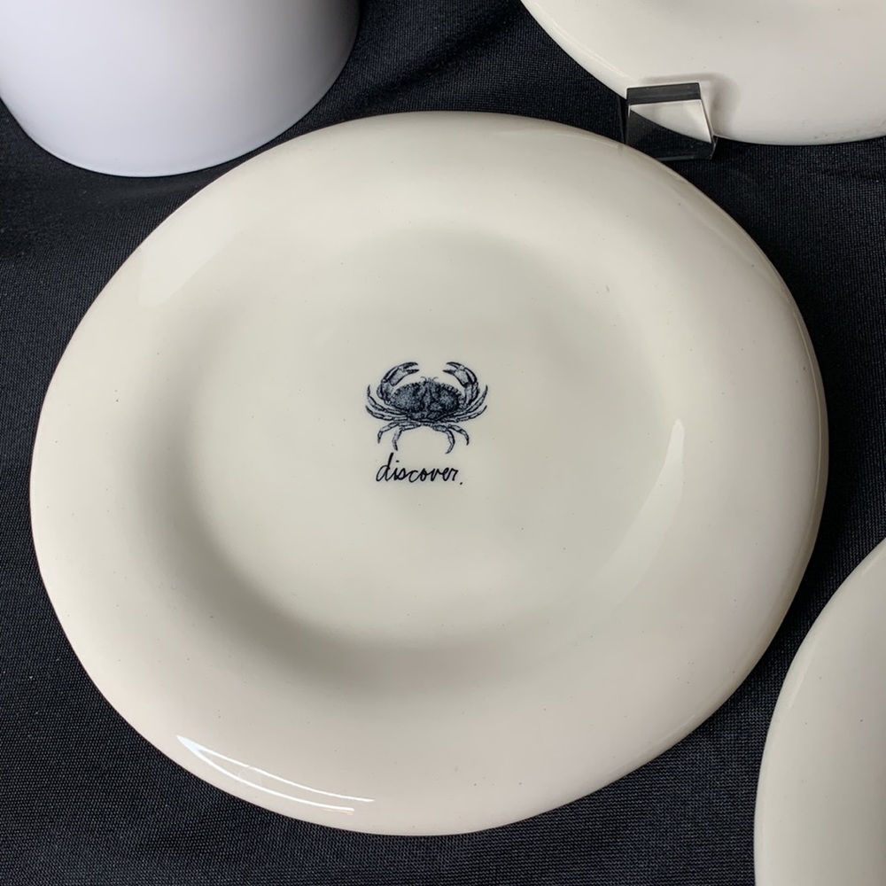 Set of 4 Rae Dunn Coastal Life 6” appetizer plates - Picture 4 of 9